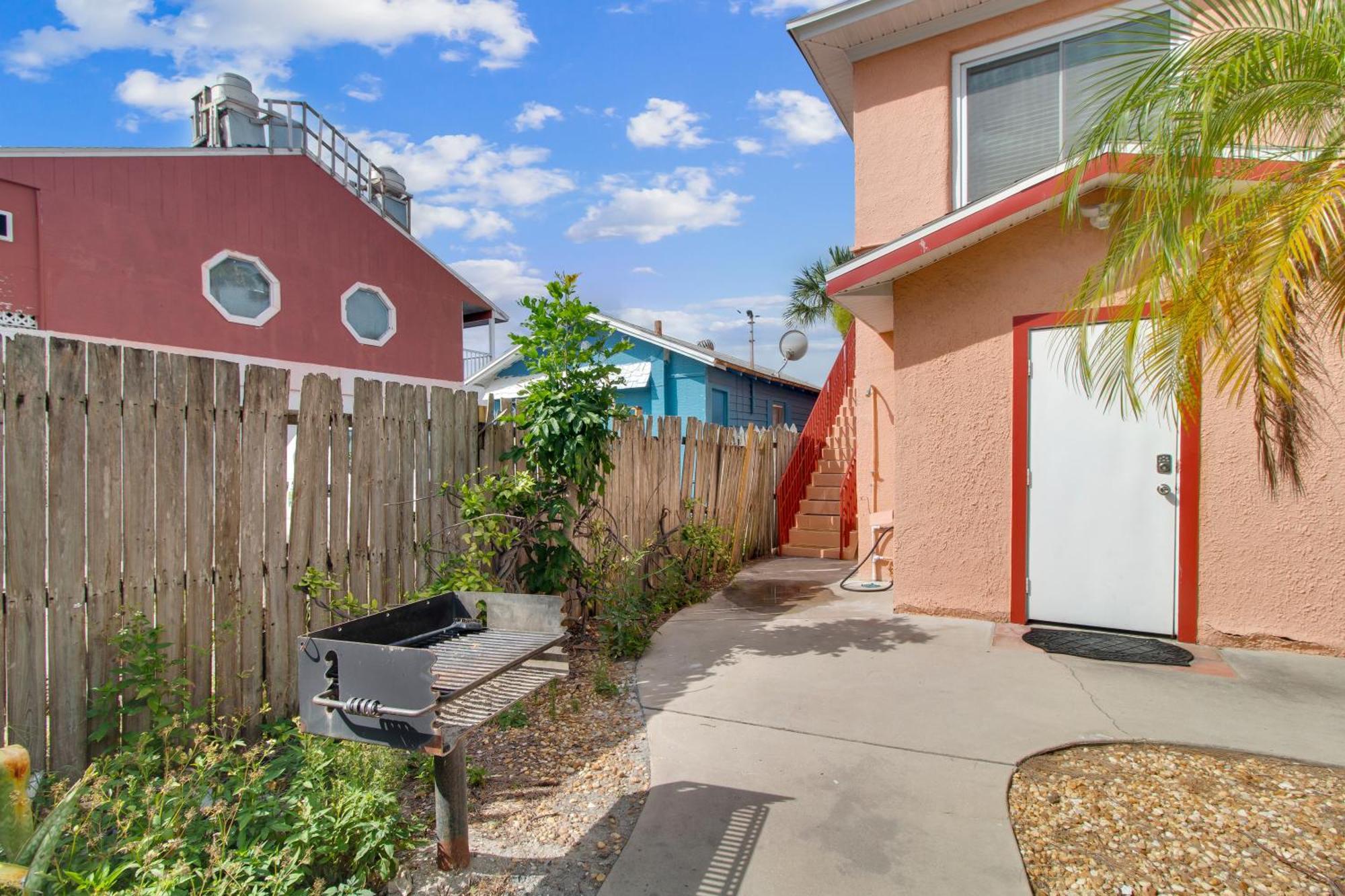 Villas At John'S Pass By Travel Resort Services St. Pete Beach Exterior foto